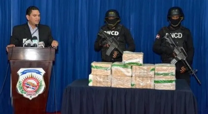 DNCD confisca 54 paquetes de drogas en Cotuí