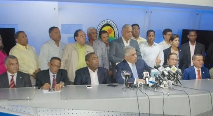  PRD crea comisión para promover unidad frente a reforma constitucional