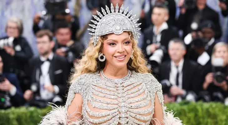 Beyoncé dona un millón de dólares a organizaciones de ayuda para Colombia tras el terremoto