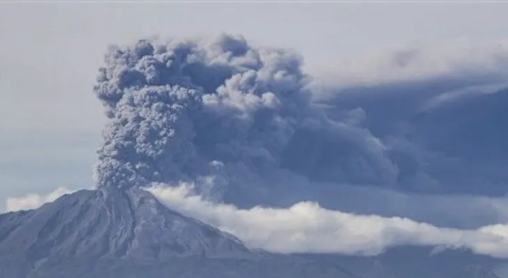 Nueva erupción en volcán chileno Calbuco 