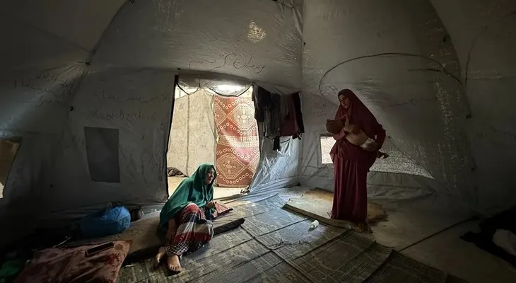 Un millón de mujeres y niñas en Gaza sufren malnutrición, violencia y abusos