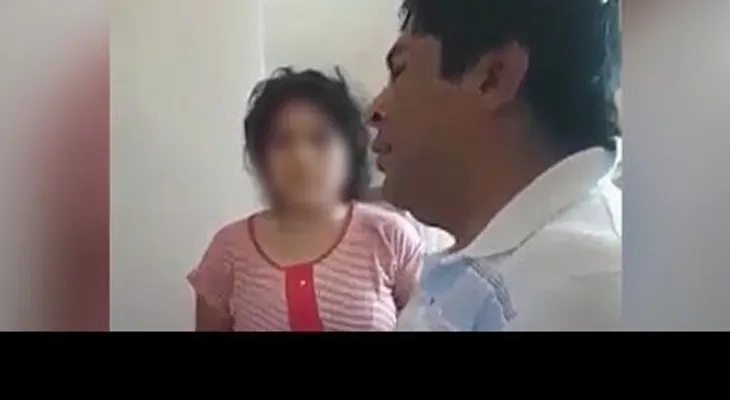Arrestan sacerdote encontrado con "las manos en la masa", con una menor de edad