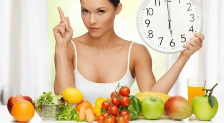 ¿A qué hora es más sano tomar cada alimento?