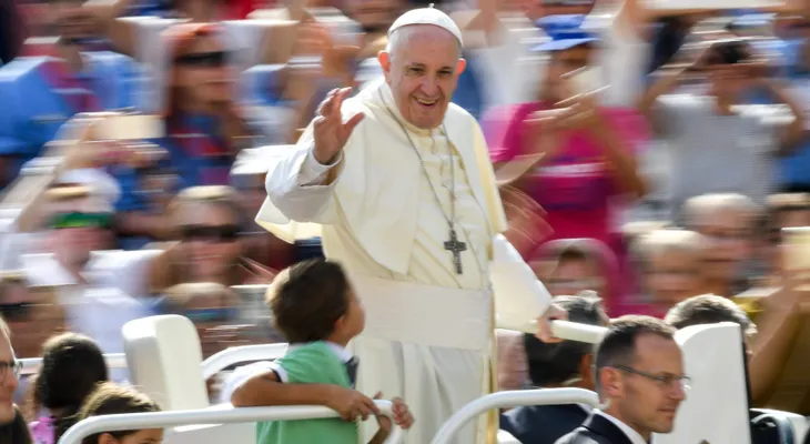 Papa Francisco a Colombia: La paz es para vernos y tratarnos como hermanos, nunca como enemigos