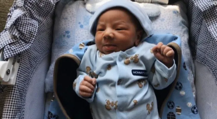 Familia de refugiados sirios nombra a su hijo como Justin Trudeau