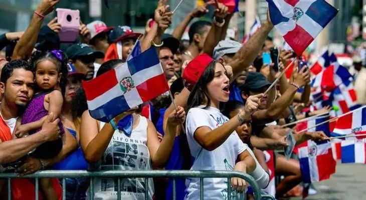 Miles de dominicanos afectados con medidas de EE.UU. si pides un familiar debes depositar 10 mil dólares
