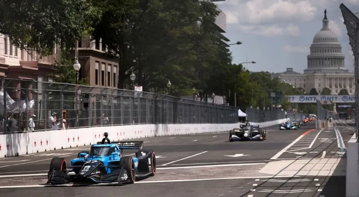 Kyle Kirkwood gana el IndyCar Freedom 250 en Washington