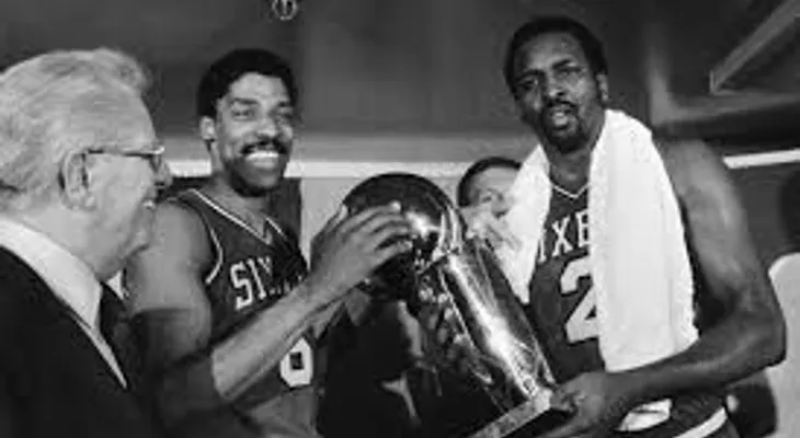Moses Malone murió de hipertensión y arteriosclerosis