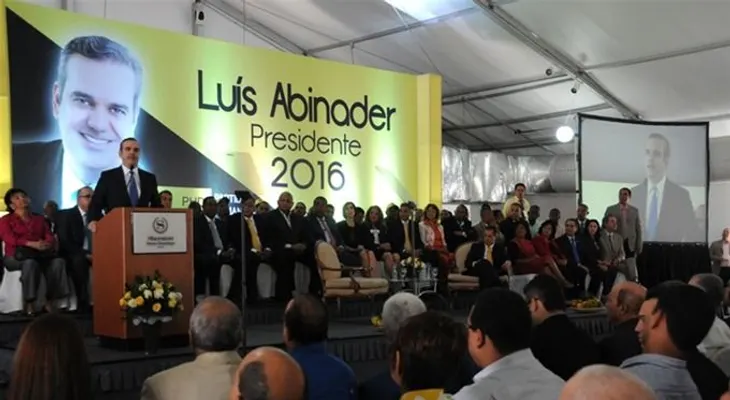 Partido Humanista presenta a Abinader como candidato presidencial
