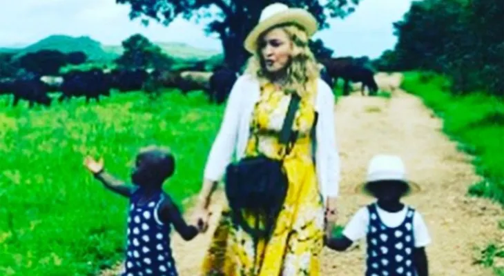 El drama de las hermanas de las gemelas adoptadas por Madonna