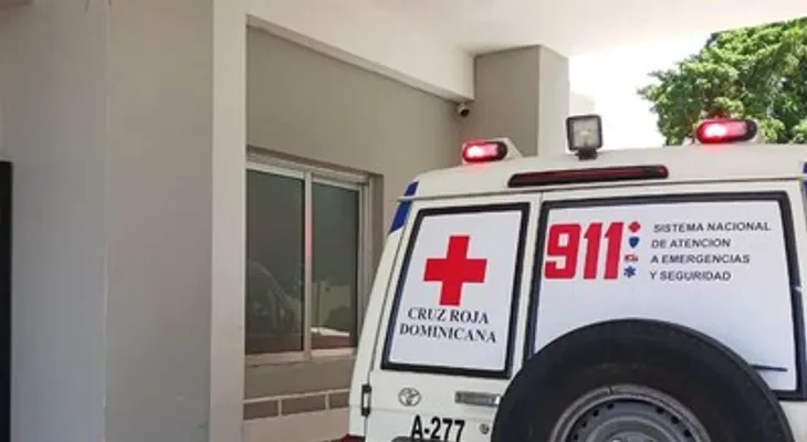 Más de 20 estudiantes enferman tras consumir leche del desayuno escolar en Santiago