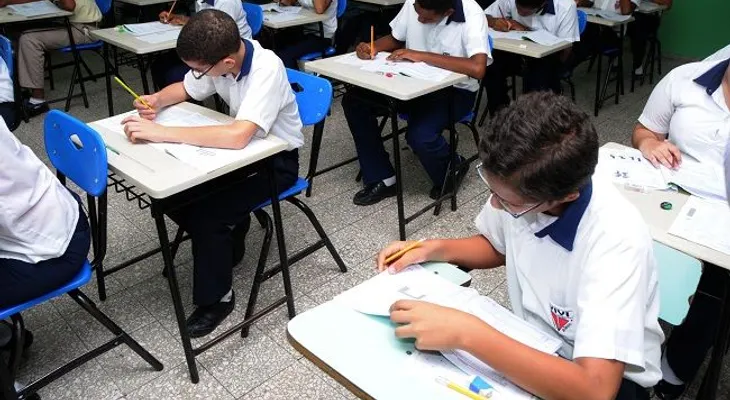 Pruebas nacionales se desarrollan con normalidad en Santiago y todo el país