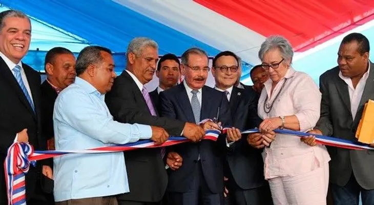 Gobierno entrega Centro Clínico de Diagnóstico en Jimaní