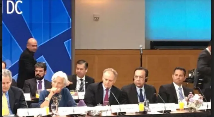 Gobernador del Banco Central, Héctor Valdez Albizu participa en reunión del FMI