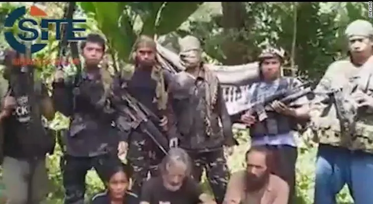 Grupo islamista filipino difunde un nuevo video con rehenes