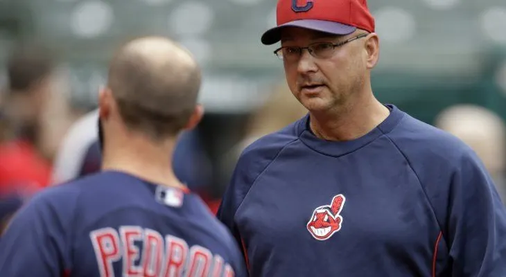 Hurdle y Francona, los managers del año