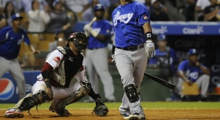 Águilas eligen a Juan Francisco, y Las Estrellas a Esmil Rogers