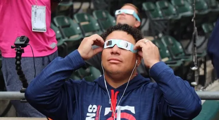 Bartolo Colón vio el eclipse solar en Chicago