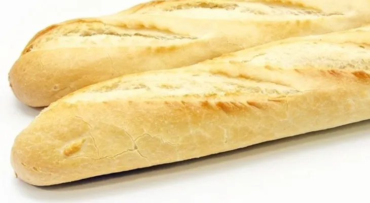 Venezuela raciona venta de pan porque no hay harina