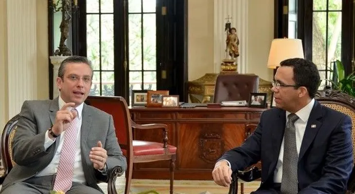 Canciller Navarro sostiene reunión con gobernador de PR y otros funcionarios