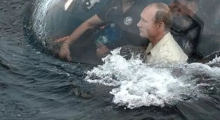 Vladimir Putin va al fondo del Mar Negro