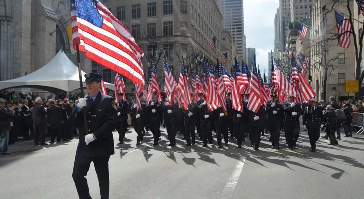 El Alcalde Bill de Blasio el gran ausente en el Desfile del Día de San Patricio en New York