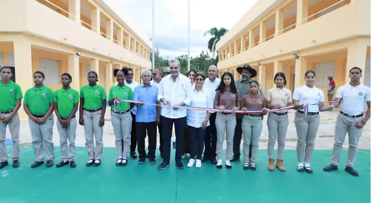Abinader inaugura Caipi e Instituto Tecnológico en Dajabón