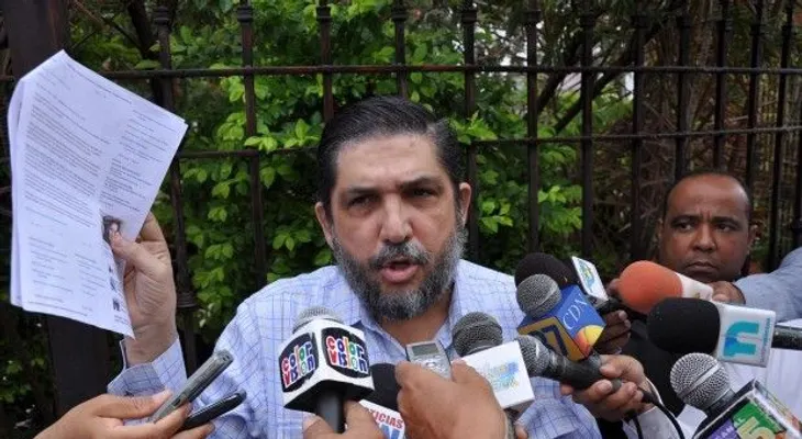 Tribunal de Santiago descarga a Marcos Martínez