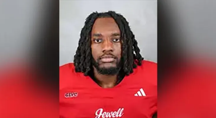 Fallece jugador de fútbol americano de William Jewell College tras sufrir emergencia médica en partido