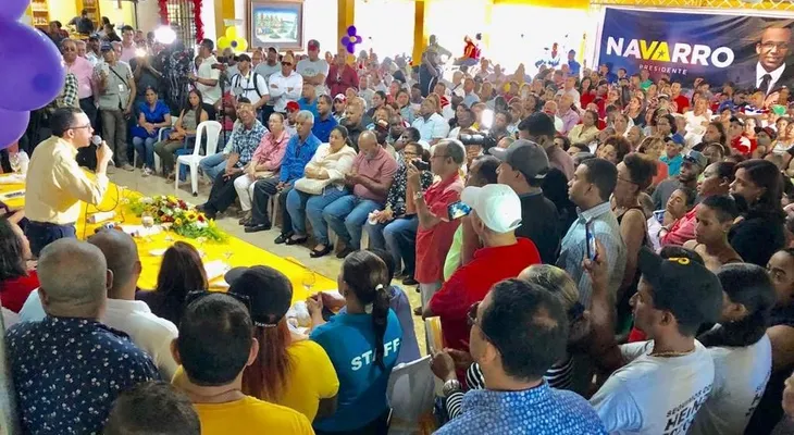 Andrés Navarro presenta propuesta de nación en Montecristi 
