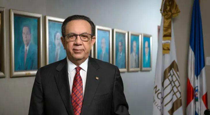 Valdez Albizu resalta estabilidad económica de RD pese a incertidumbre global