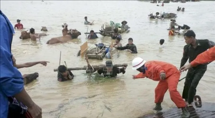 45 muertos y 200.000 damnificados por las inundaciones en Birmania