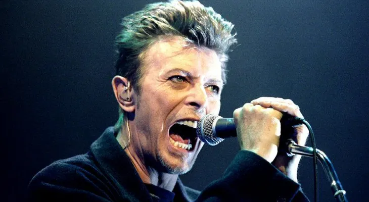 Murió David Bowie