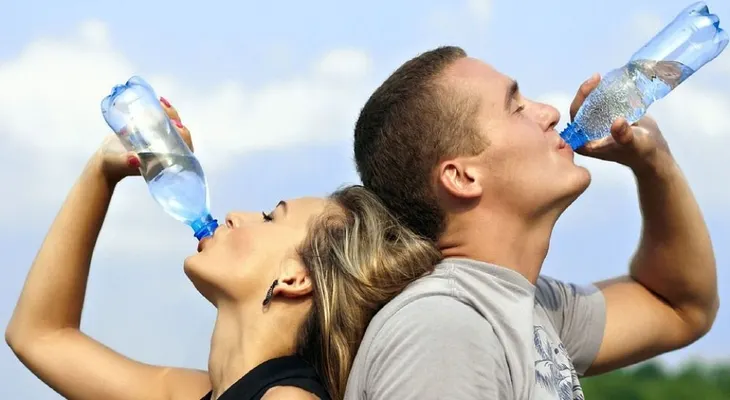  Cuatro claves de nutrición para un verano más fresco y equilibrado 