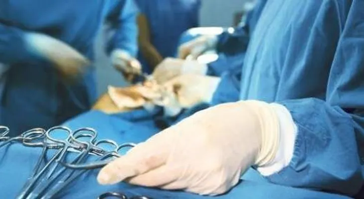 Un agente inyectable ilumina el cáncer durante la cirugía
