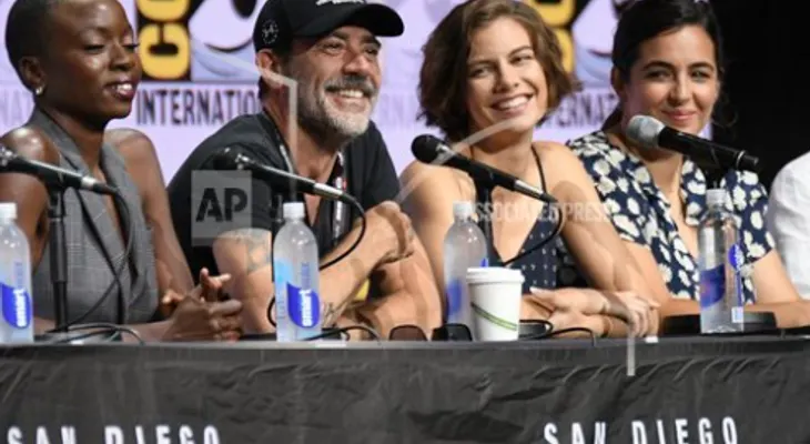 "Walking Dead" rinde homenaje a doble en la Comic-Con