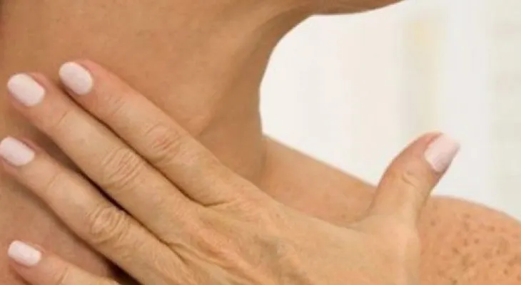 Remedios naturales para eliminar las arrugas del cuello