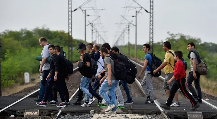 Los refugiados buscan una nueva ruta: Croacia