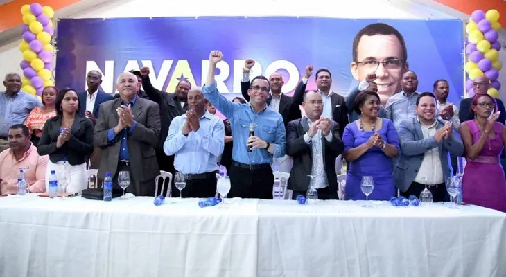 Navarro propone nuevo diseño de RD con asociaciones comunitarias como socias de desarrollo