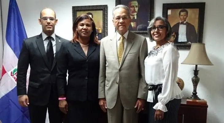 Delegación de RD participa en congreso de protocolo y ceremonial en Honduras