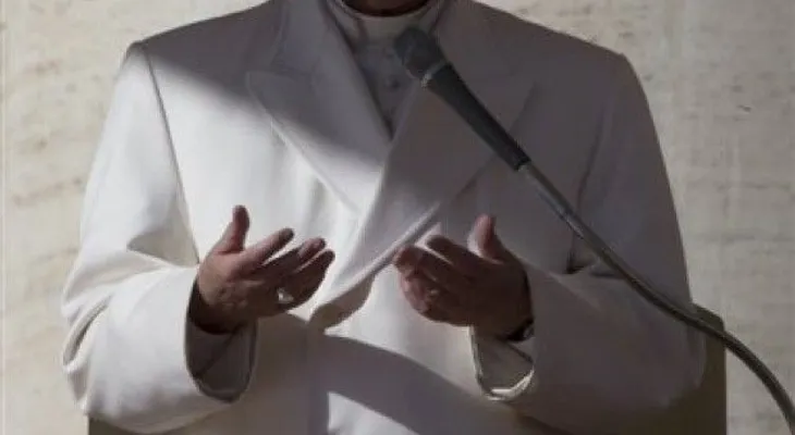 El papa pide ayuda para los sirios que huyen de la guerra