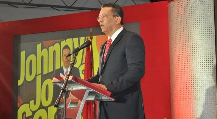 Johnny Jones se lanza como aspirante a senador del DN