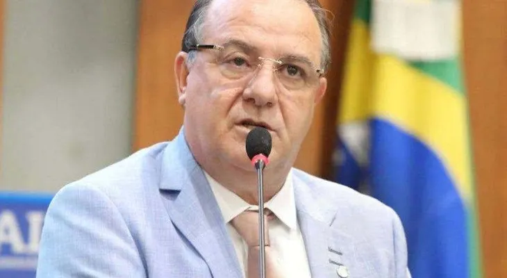 Ironía del destino: Muere por covid diputado brasileño Silvio Antonio Favero, que propuso una ley contra la vacunación