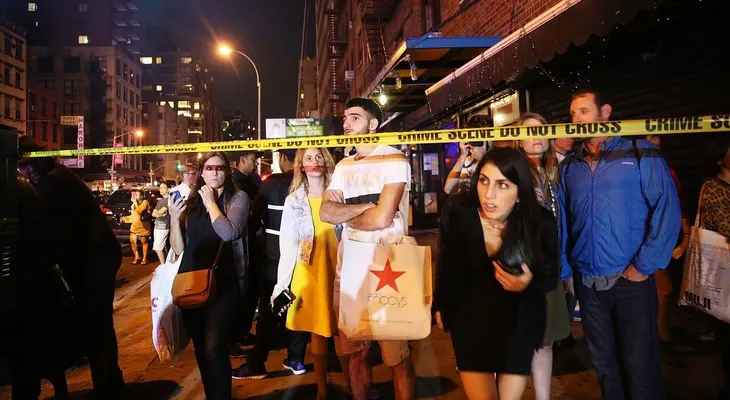 Gobernador de NY considera explosión en Manhattan como un "acto de terrorismo"