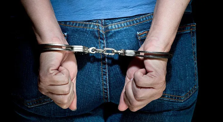 Mantienen en prisión mula dominicana Natalia Alexander Duran, arrestada en aeropuerto de Boston por droga