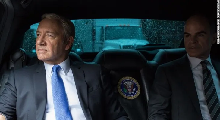El fotógrafo oficial de Obama volvió a la Casa Blanca? junto a Frank Underwood de House of Cards