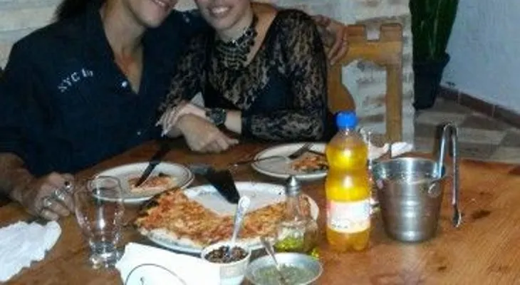  Familiares de la mujer y sus tres hijos asesinados niegan que estuviera embarazada 