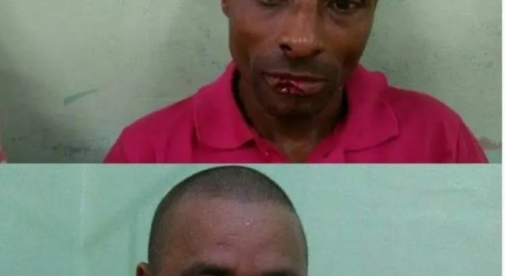 Dos hombres se enfrentan a las mordidas por la falta de pago en una jugada de gallos