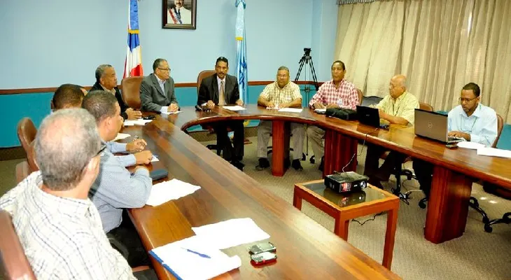 Observatorio del agua vigilará onda ante posibilidad de que se convierta en tormenta