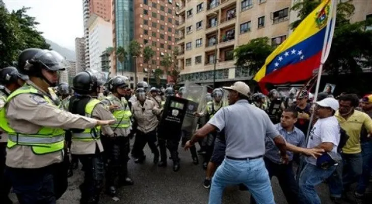 Protestas pro-referendo dejan heridos y detenidos en Venezuela